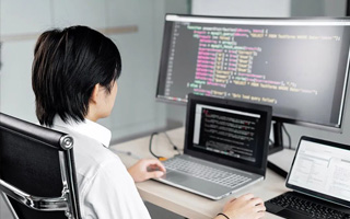 娄底 api php源码,下载的php源码怎么运行呢？
